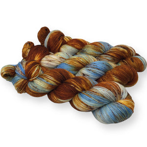 Mesa - Shawl length skein - 600 yards