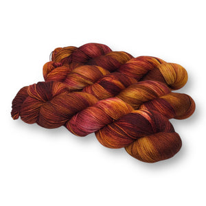 Autumn Beauty - Shawl length skein - 600 yards