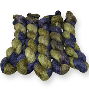 Froggy - Alpaca Linen Silk DK weight 2 Ply