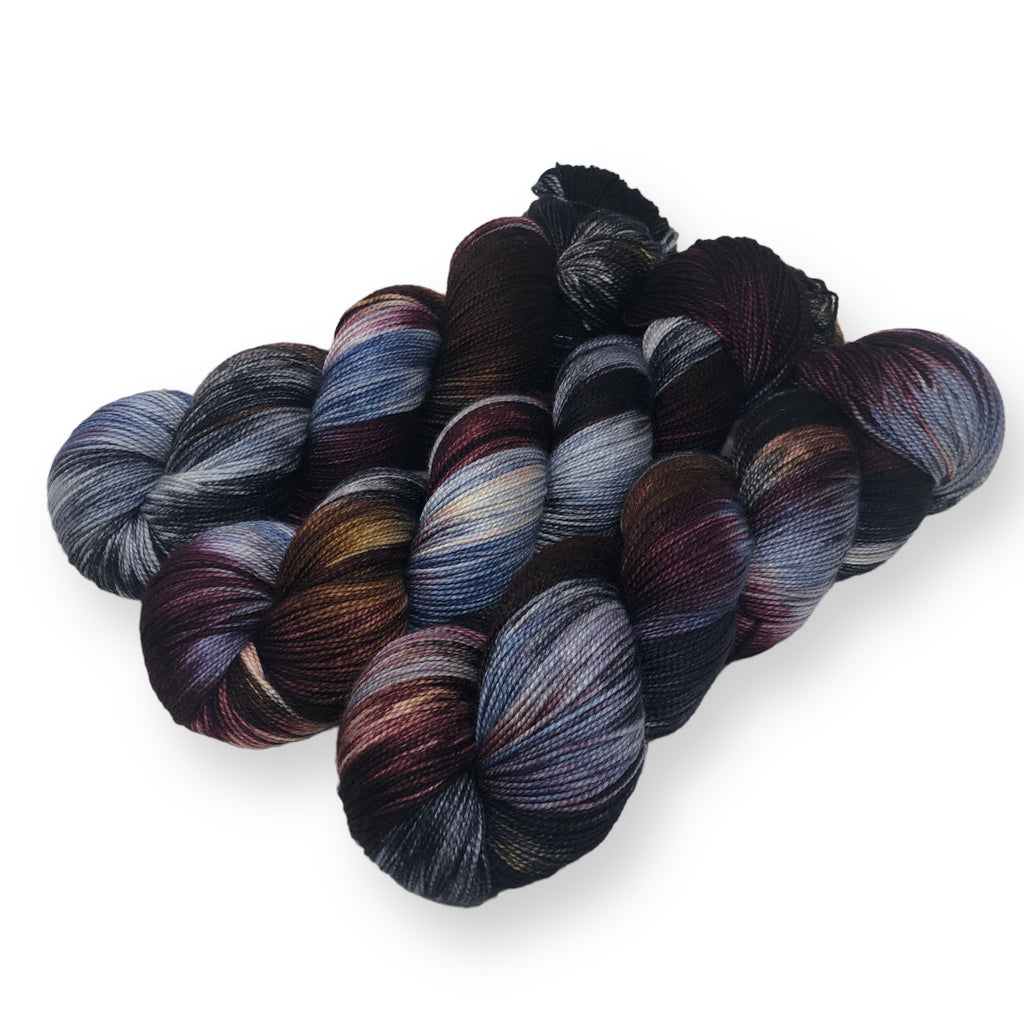 Blustery - Shawl length skein - 600 yards