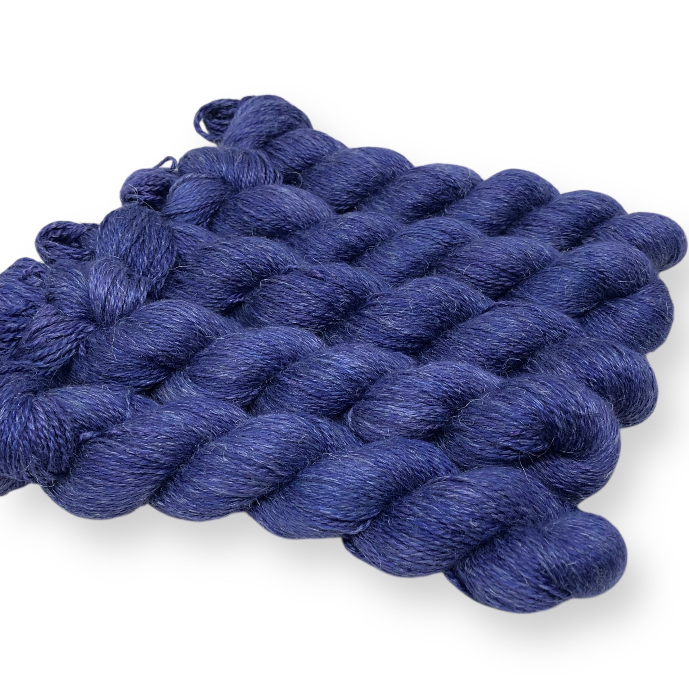 Ice Cold - Alpaca Linen Silk DK weight 2 Ply