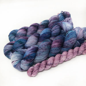 Lilacism - sock yarn with mini