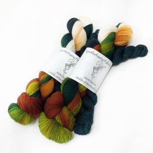 Coy Koi - sock yarn with mini
