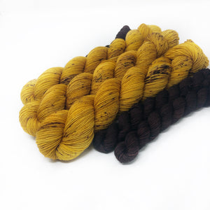 Queen Bee - sock yarn with mini